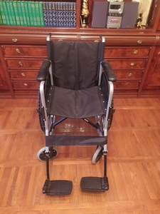 Продам коляску для инвалидов. - Изображение #2, Объявление #1733585