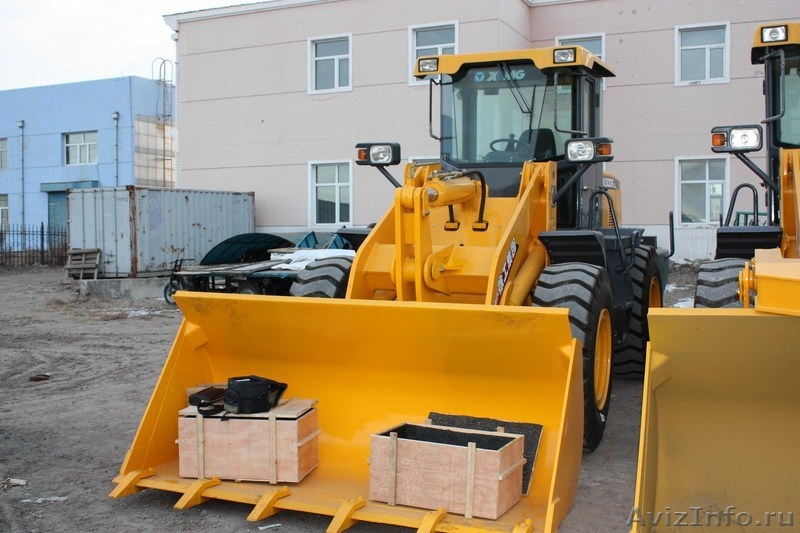 Продаём Фронтальный погрузчик XCMG LW-300F, новый. HOWO б/у. - Изображение #1, Объявление #140135