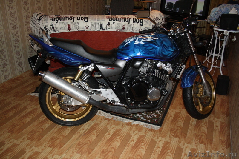 Продам мотоцикл Honda CB400 SF 2005г в Красноярске - Изображение #2, Объявление #578318